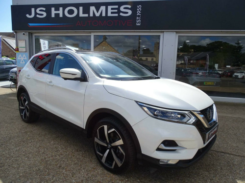 Nissan Qashqai  1.3 DiG-T N-Motion 5dr