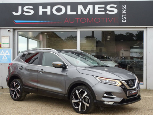 Nissan Qashqai  1.3 DiG-T Tekna 5dr