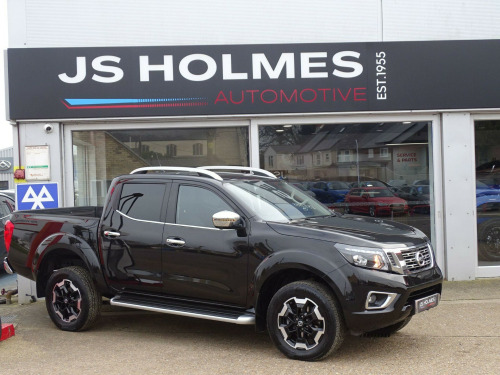 Nissan Navara  Double Cab Pick Up Tekna 2.3dCi 190 TT 4WD Auto