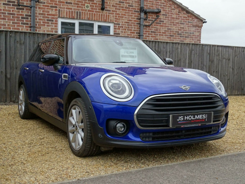 MINI Clubman  1.5 Cooper Classic Euro 6 (s/s) 6dr