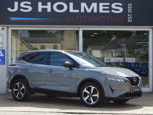 Nissan Qashqai  1.3 DiG-T MH N-Connecta 5dr