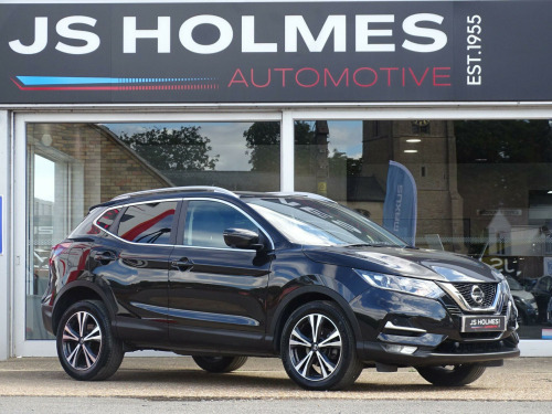 Nissan Qashqai  1.3 DiG-T 160 [157] N-Connecta 5dr DCT Glass Roof