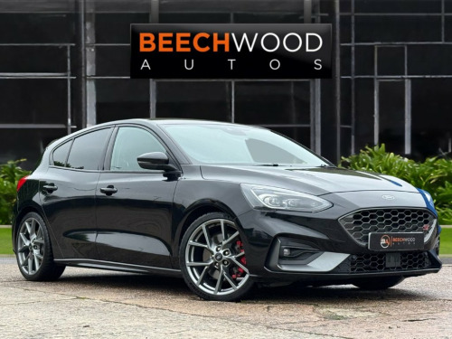 Ford Focus  2.3T EcoBoost ST Hatchback 5dr Petrol Manual Euro  