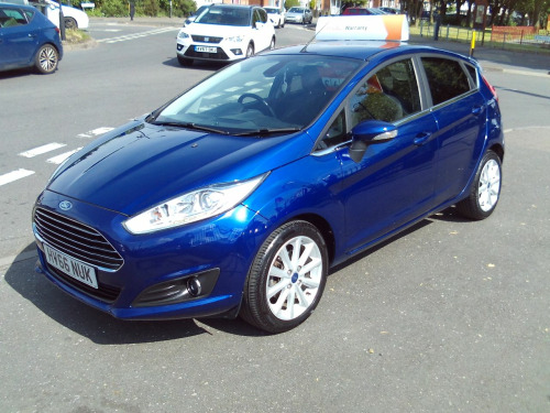 Ford Fiesta  1.0 EcoBoost Titanium 5dr