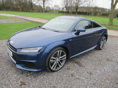 Audi TT  2.0 TDI Ultra S Line 2dr