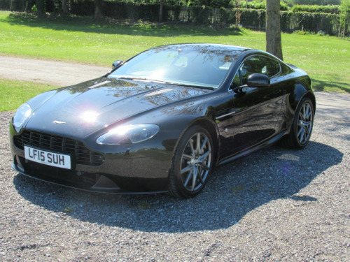 Aston Martin Vantage  2dr [420]