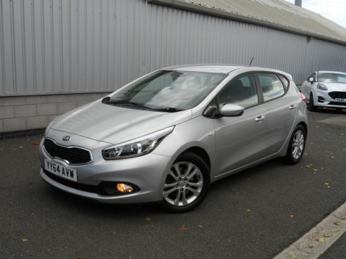 Kia ceed  1.4 VR7 5dr