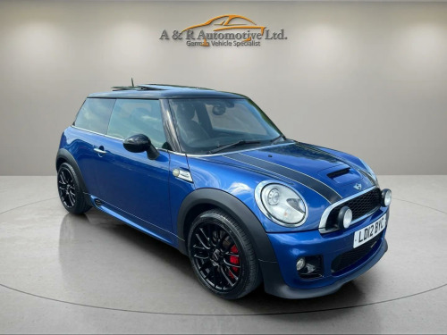 MINI Hatch  1.6 John Cooper Works Euro 5 3dr