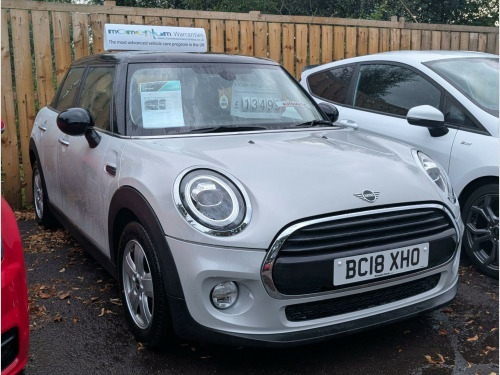 MINI Hatch  1.5 Cooper Steptronic Euro 6 (s/s) 5dr