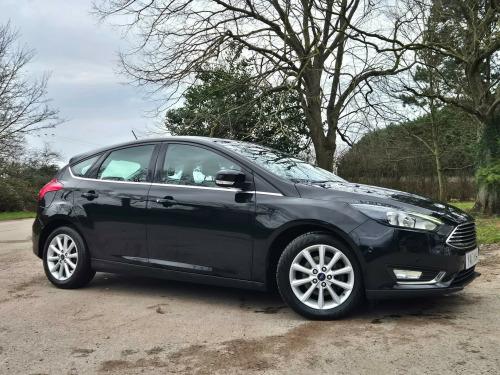 Ford Focus  1.0T EcoBoost Titanium Euro 6 (s/s) 5dr 