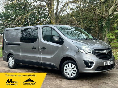 Vauxhall Vivaro  1.6 CDTi 2900 Sportive Crew Van L2 H1 Euro 6 5dr (6 Seat) 