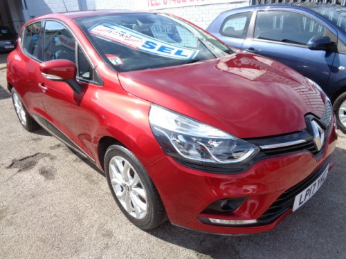 Renault Clio  1.5 dCi 90 Dynamique Nav 5dr LP17YKC