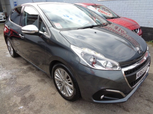 Peugeot 208  1.6 BlueHDi 100 Allure 5dr [non Start Stop] KR65GJK