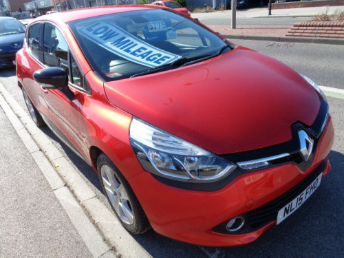 Renault Clio  1.2 16V Dynamique MediaNav 5dr NL15FHO