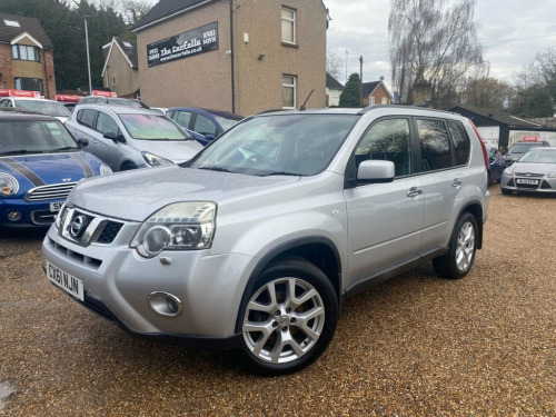 Nissan X-Trail  2.0 dCi Tekna SUV 5dr Diesel Manual 4WD Euro 5 (17