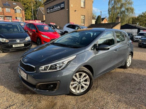 Kia ceed  1.6 CRDi 2 Hatchback 5dr Diesel DCT Euro 6 (s/s) (