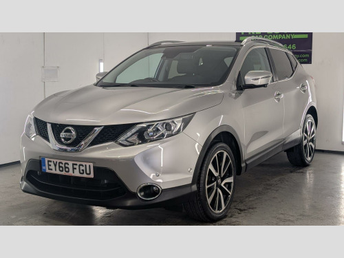 Nissan Qashqai  1.2 DIG-T Tekna XTRON 2WD Euro 6 (s/s) 5dr
