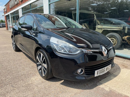 Renault Clio  1.5 dCi Dynamique S Nav Hatchback 5dr Diesel Manua