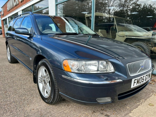 Volvo V70  2.4 D5 SE Estate 5dr Diesel Manual AWD (198 g/km, 