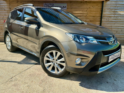 Toyota RAV4  2.0 D-4D Invincible 4WD Euro 5 (s/s) 5dr
