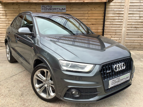 Audi Q3  2.0 TDI S line S Tronic quattro Euro 5 (s/s) 5dr
