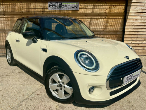 MINI Hatch  1.5 Cooper Classic II 3dr Auto