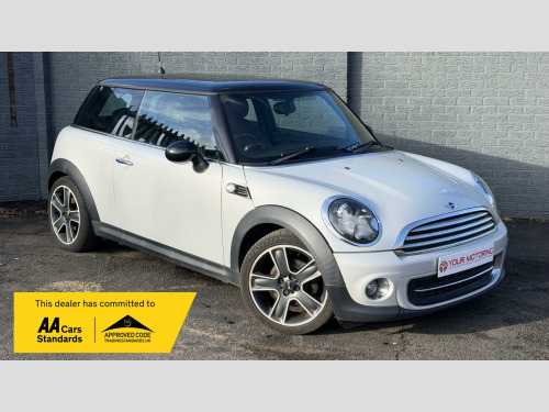 MINI Hatch  1.6 Cooper Soho Hatchback 3dr Petrol Manual Euro 5 (s/s) (122 ps) 