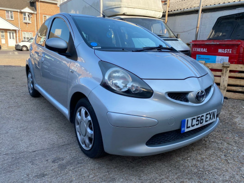 Toyota AYGO  1.0 VVT-i + MultiMode Euro 4 5dr