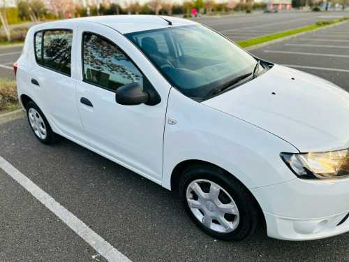 Dacia Sandero  1.2 Ambiance Euro 5 5dr