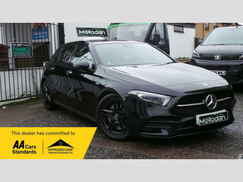 Mercedes-Benz A-Class A250 2.0 A250 AMG Line Edition (Premium Plus) 7G-DCT Euro 6 (s/s) 5dr 