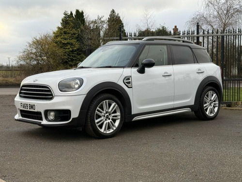 MINI Countryman  1.5 Cooper Exclusive SUV 5dr Petrol Manual Euro 6 