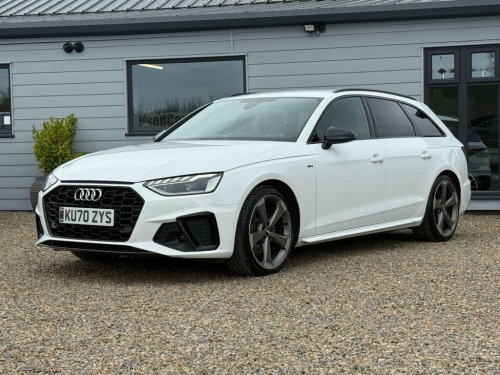 Audi A4 Avant  2.0 TDI 35 Black Edition Estate 5dr Diesel S Troni