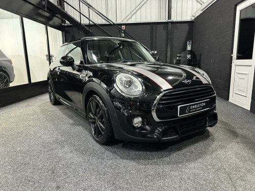 MINI Hatch  1.5 Cooper Hatchback 3dr Petrol Auto Euro 6 (s/s) (136 ps)