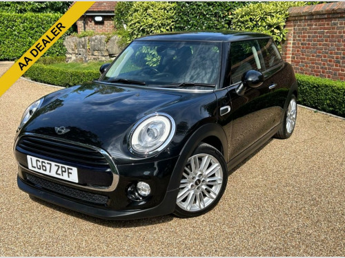 MINI Hatch  1.5 COOPER 3d 134 BHP