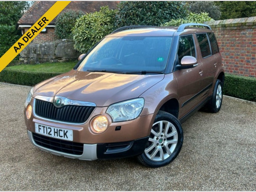 Skoda Yeti  2.0 TDI Elegance SUV 5dr Diesel DSG 4WD Euro 5 (14