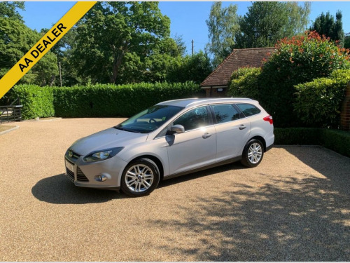 Ford Focus  1.6 Titanium Estate 5dr Petrol Powershift Euro 5 (