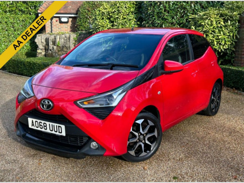 Toyota AYGO  1.0 VVT-i x-plore Hatchback 5dr Petrol Manual Euro