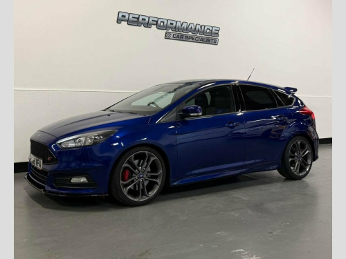 Ford Focus  2.0 TDCi ST-2 Hatchback 5dr Diesel Manual Euro 6 (