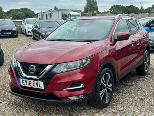 Nissan Qashqai  1.2 DIG-T N-Connecta XTRON Euro 6 (s/s) 5dr