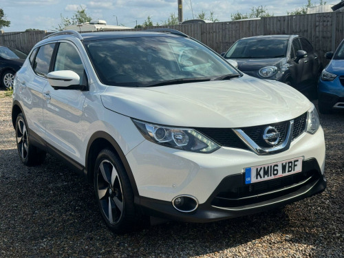 Nissan Qashqai  1.2 DIG-T N-Connecta XTRON 2WD Euro 6 (s/s) 5dr