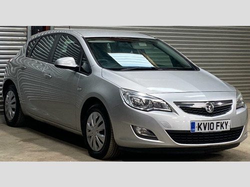 Vauxhall Astra  1.6 16v Exclusiv Euro 5 5dr