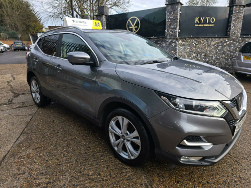 Nissan Qashqai  1.2 DIG-T N-Connecta XTRON Euro 6 (s/s) 5dr 