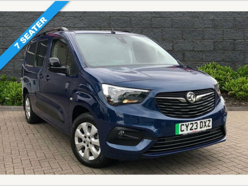 Vauxhall Combo   DESIGN XL 5d AUTO 135 BHP MPV