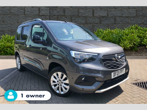 Vauxhall Combo  1.2 Turbo Elite MPV 5dr Petrol Auto Euro 6 (s/s) (