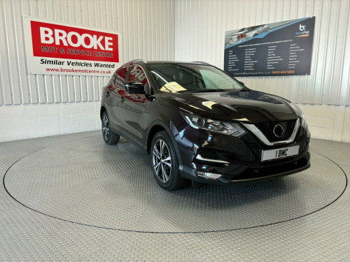 Nissan Qashqai  1.2 DIG-T N-Connecta Euro 6 (s/s) 5dr