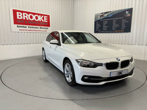 BMW 3 Series  1.5 318i Sport Euro 6 (s/s) 4dr