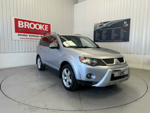 Mitsubishi Outlander  2.0 DI-DC Warrior 4WD Euro 4 5dr