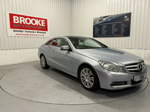 Mercedes-Benz E-Class E350 3.0 E350 CDI V6 BlueEfficiency SE G-Tronic Euro 5 2dr 