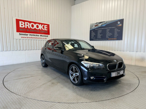 BMW 1 Series  1.5 118i Sport Euro 6 (s/s) 5dr 