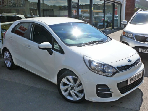 Kia Rio  1.4 CRDi 3 5dr with SAT NAV and REVERSING CAMERA